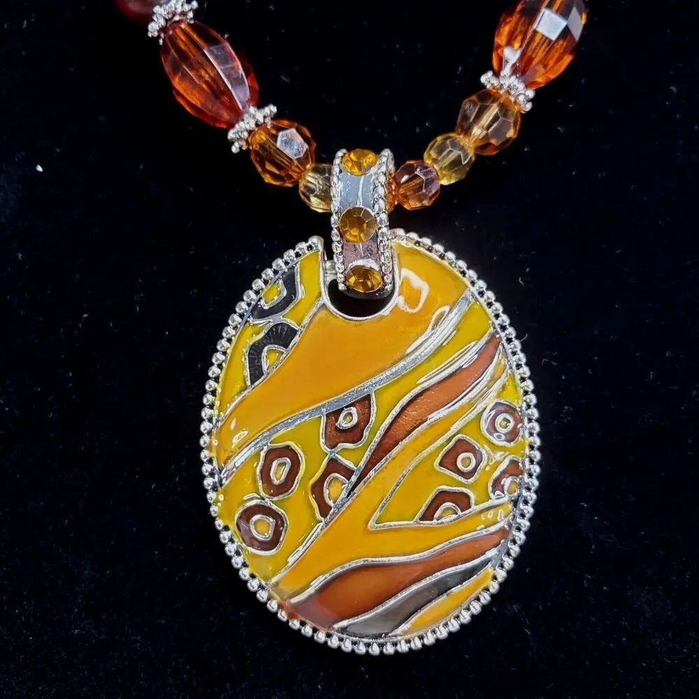 Boho Amber Colored Beaded Necklace With Enamel Pendent 8-9 Drop Adjustable - Picture 5 of 8
